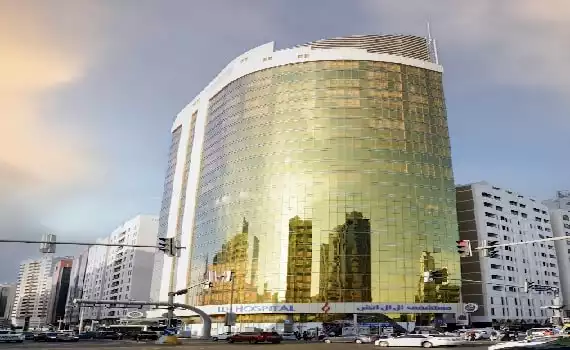 llh_hospital_abu_dhabi_building-min